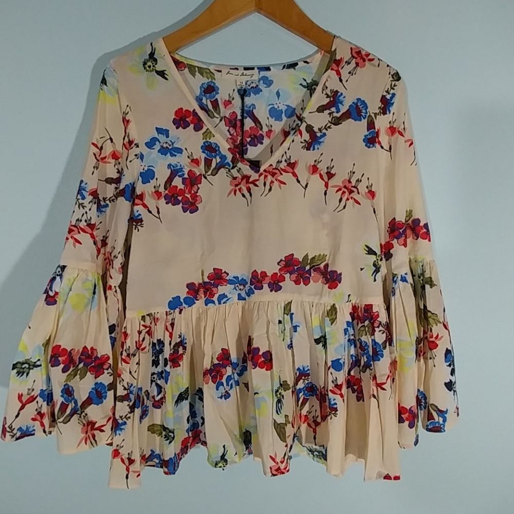 Jane and Delancey  floral top